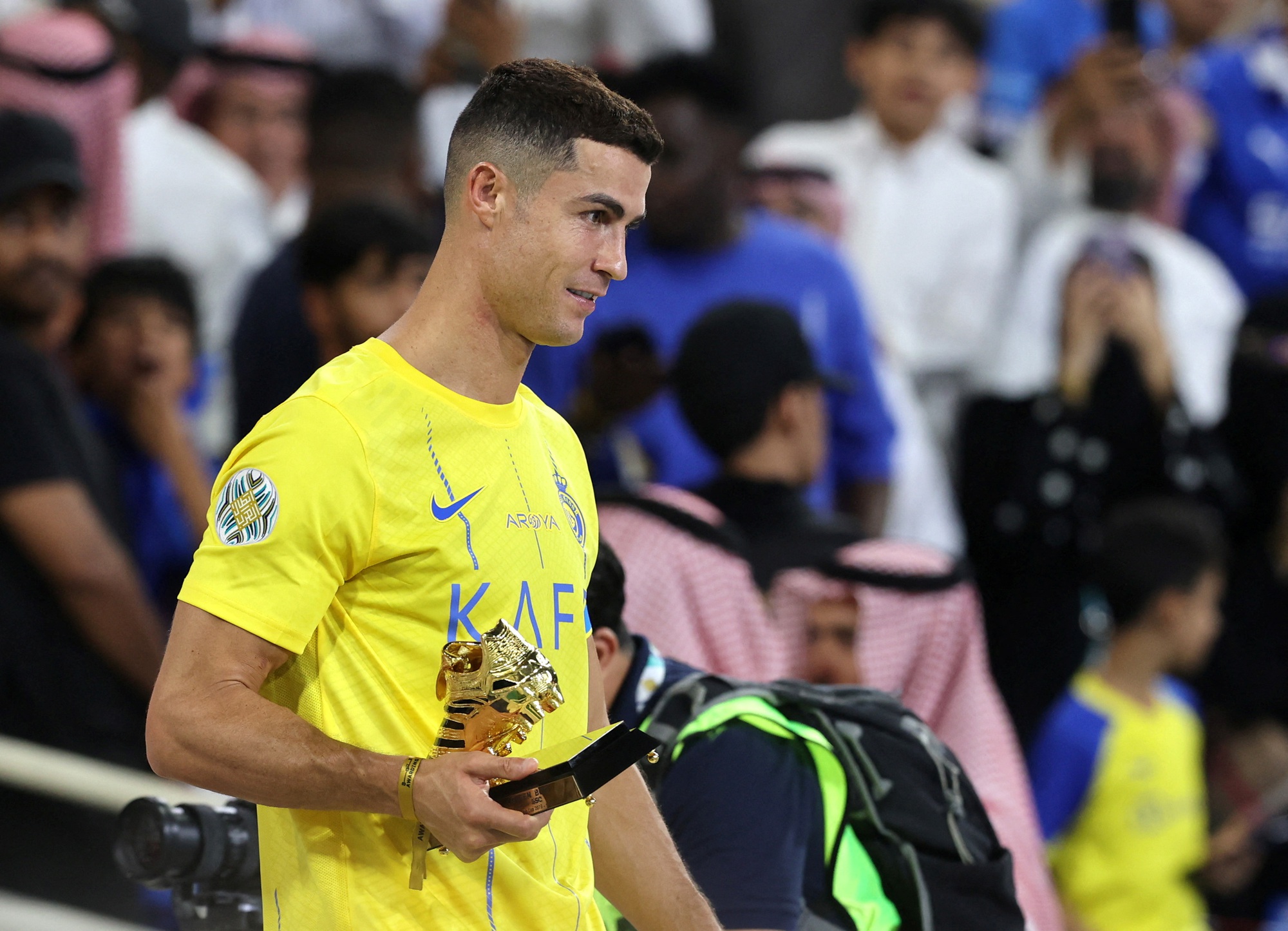 Ronaldo lập c&uacute; đ&uacute;p gi&uacute;p Al-Nassr v&ocirc; địch Ả Rập Champions Cup - Ảnh 6.