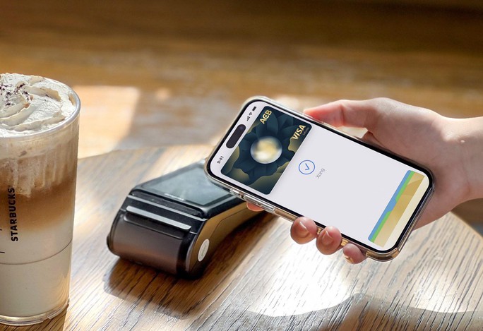 Thanh toán Apple Pay có tiện hơn quét mã QR?