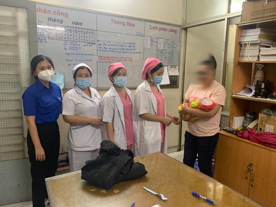 Công an TP HCM triệt phá đường dây mua bán trẻ sơ sinh