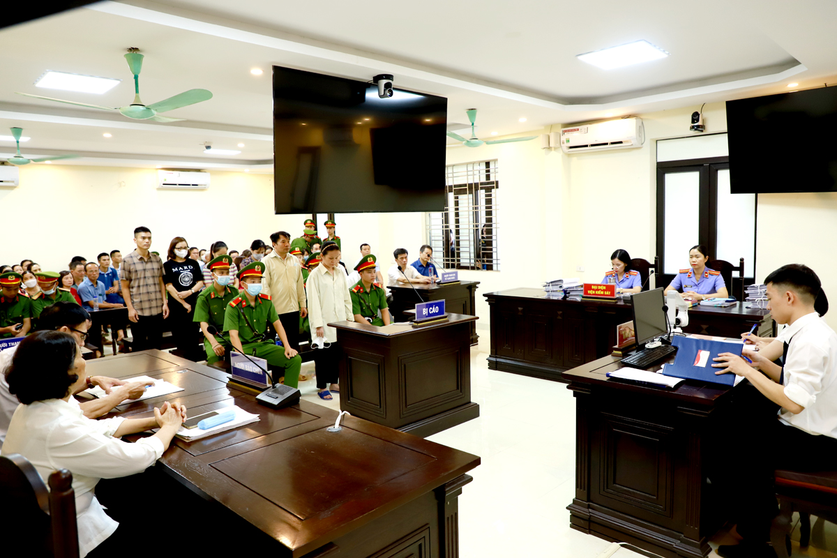 Nhận hối lộ trong vụ Việt Á, cựu giám đốc CDC Hà Giang lĩnh án 11 năm tù