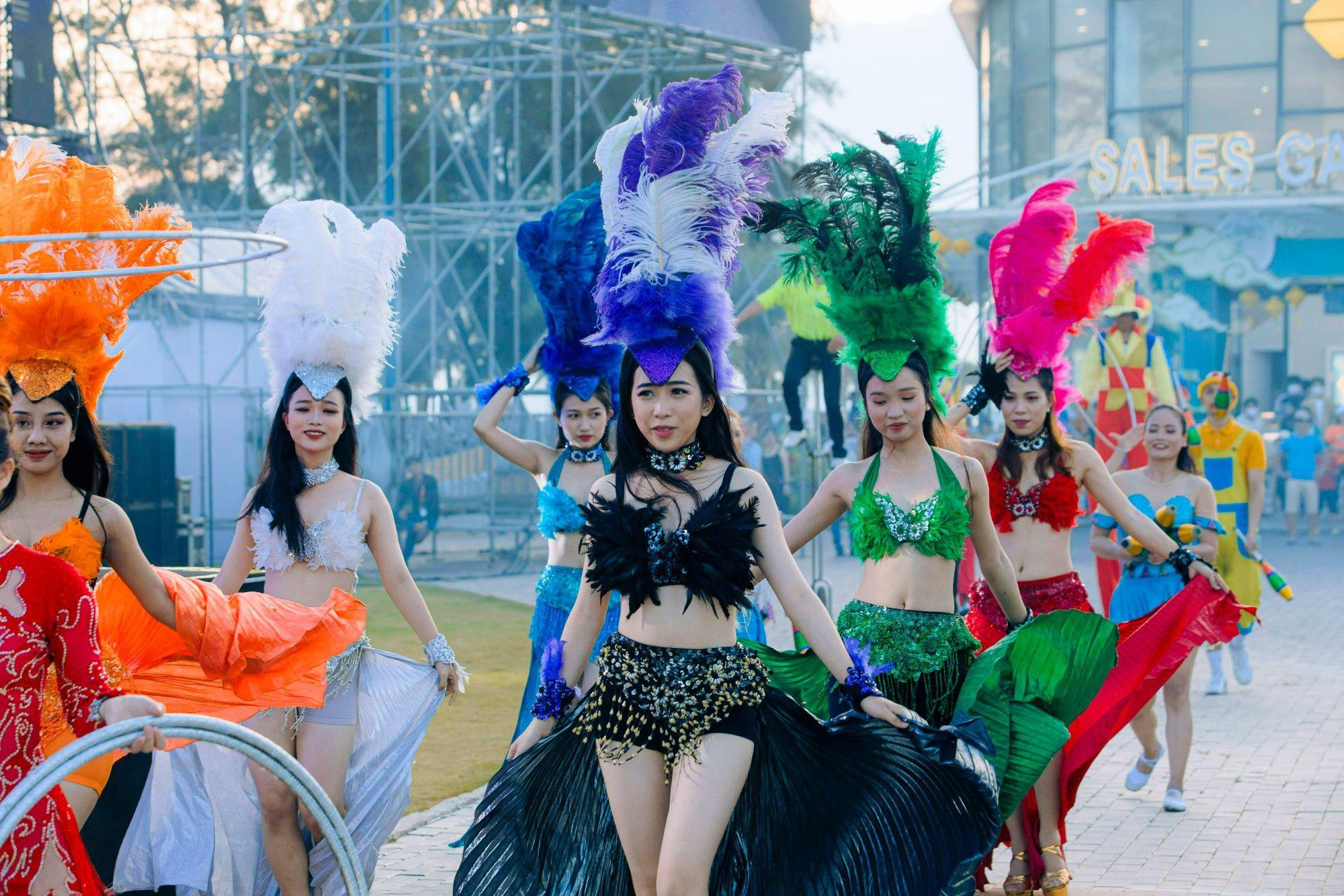 Charm Group tổ chức lễ hội biển Let&rsquo;s Charm Fest 2023 tại Hồ Tr&agrave;m v&agrave;o dịp lễ 2-9 - Ảnh 3.