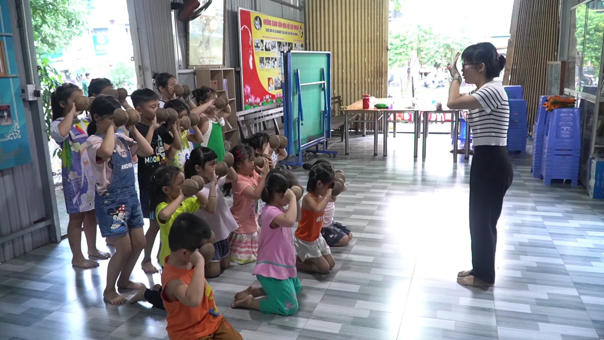 Dạy múa miễn phí cho thiếu nhi dịp hè