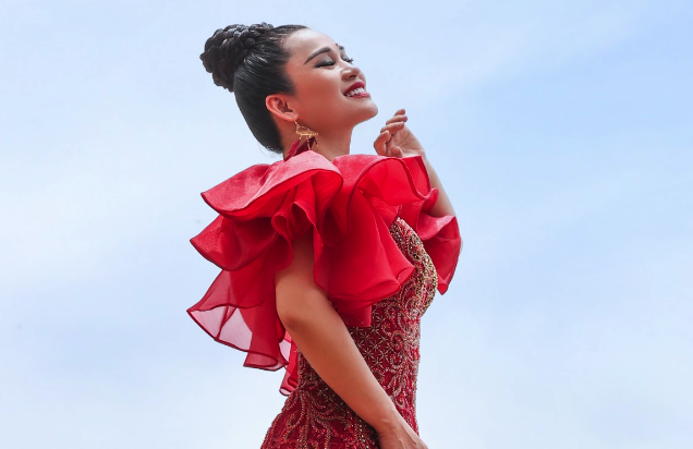 Đào Tố Loan bay bổng với âm nhạc Văn Cao