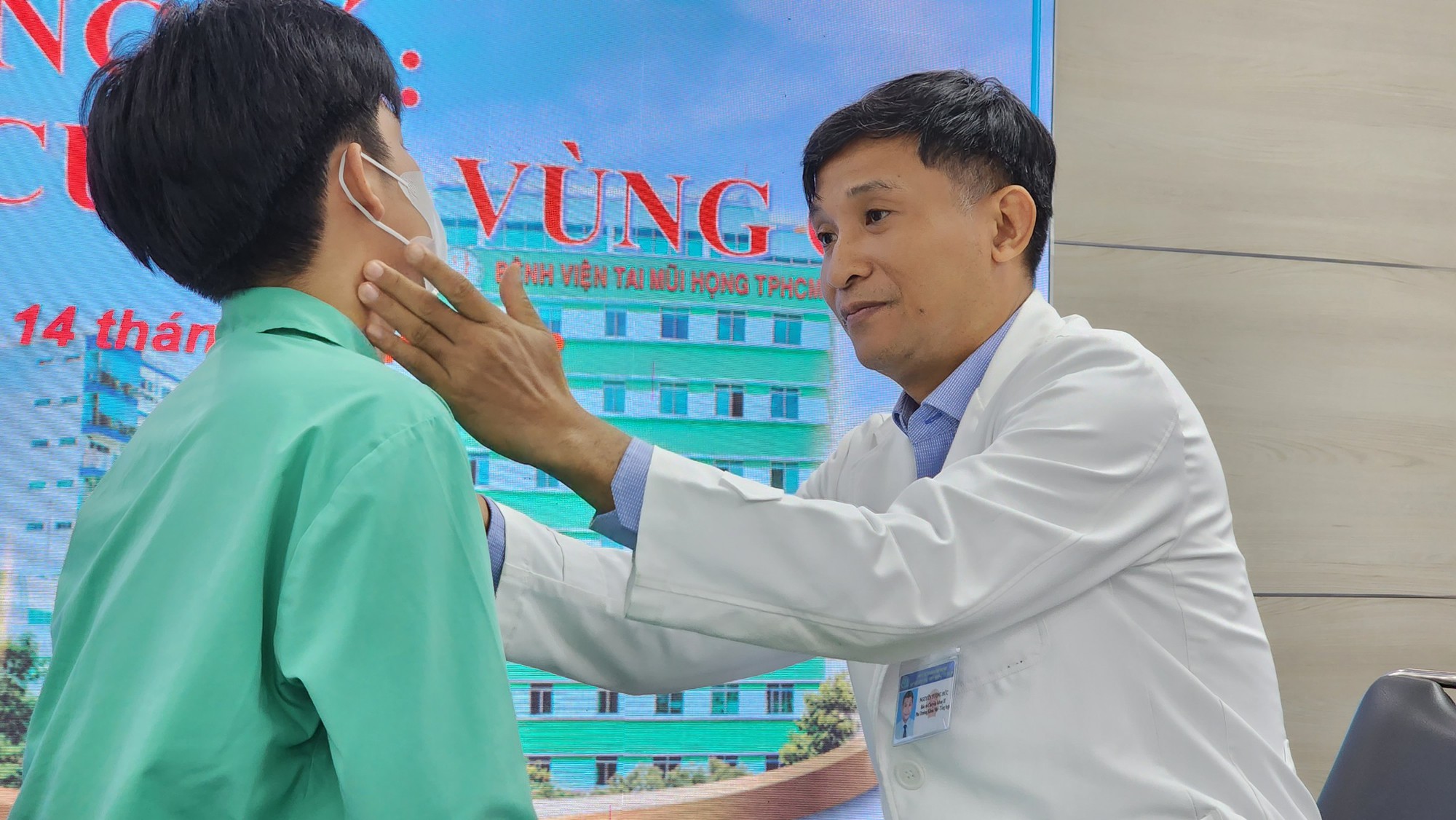 Nam thanh niên tưởng mình bị ung bướu, đi khám cho kết quả bất ngờ