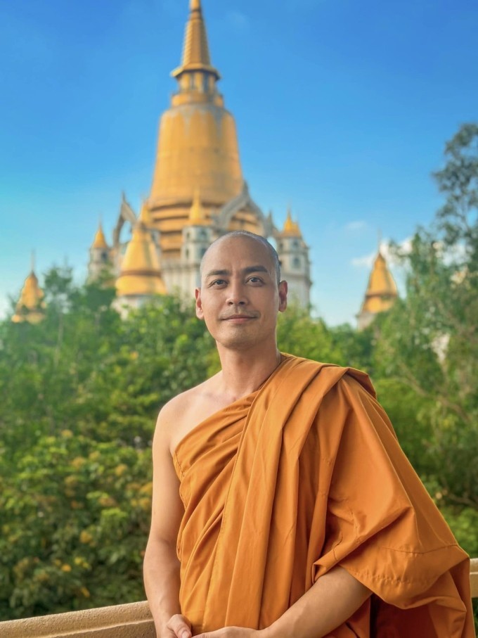 G&oacute;c khuất của MC Phan Anh trước khi xuất gia gieo duy&ecirc;n - Ảnh 1.