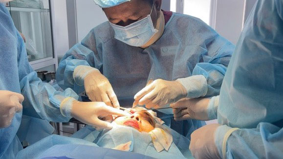 Đối thoại với doanh nghiệp, tháo gỡ khó khăn