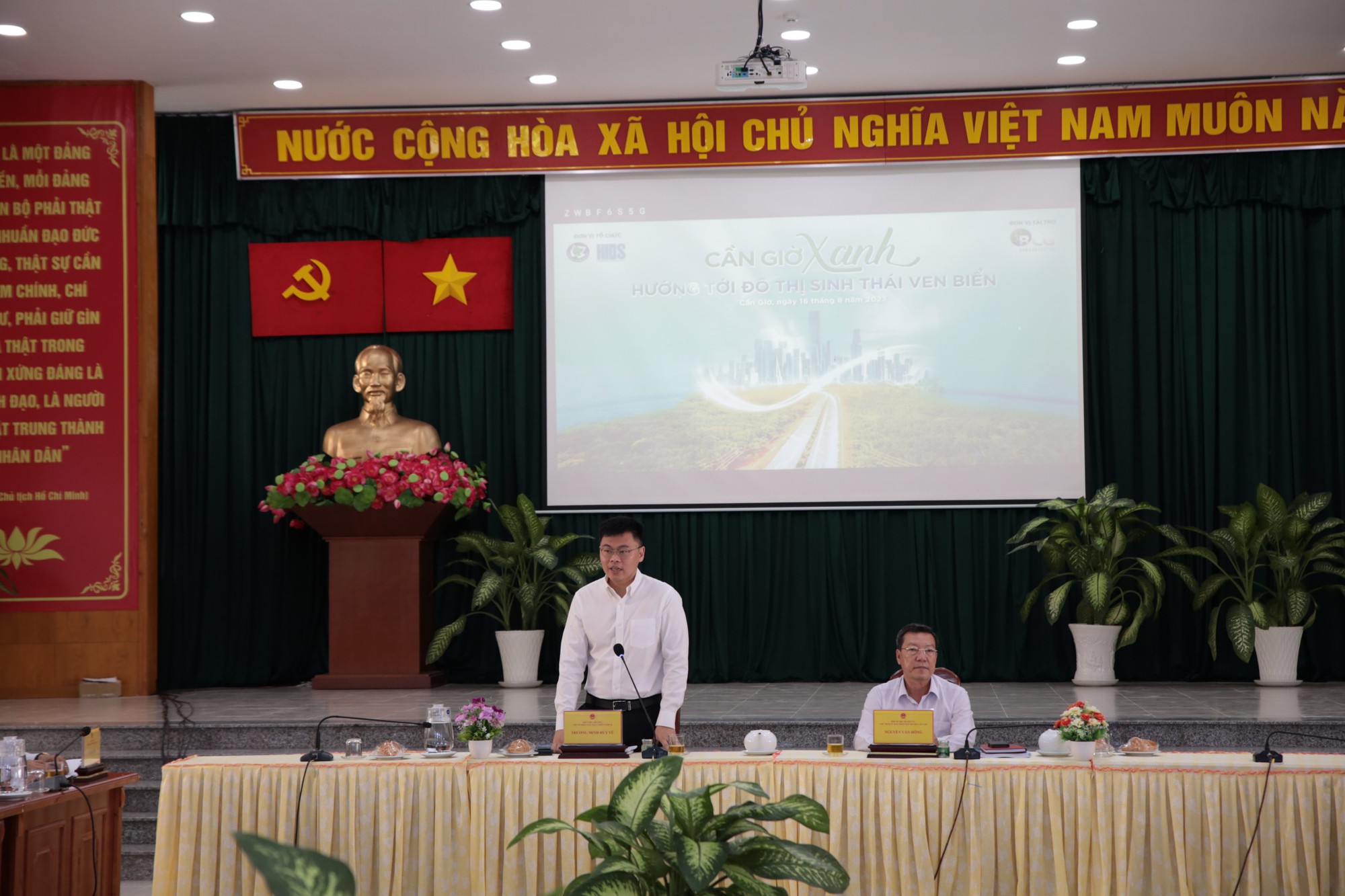 L&atilde;nh đạo TP HCM cam kết đồng h&agrave;nh để Cần Giờ ph&aacute;t triển bền vững - Ảnh 3.