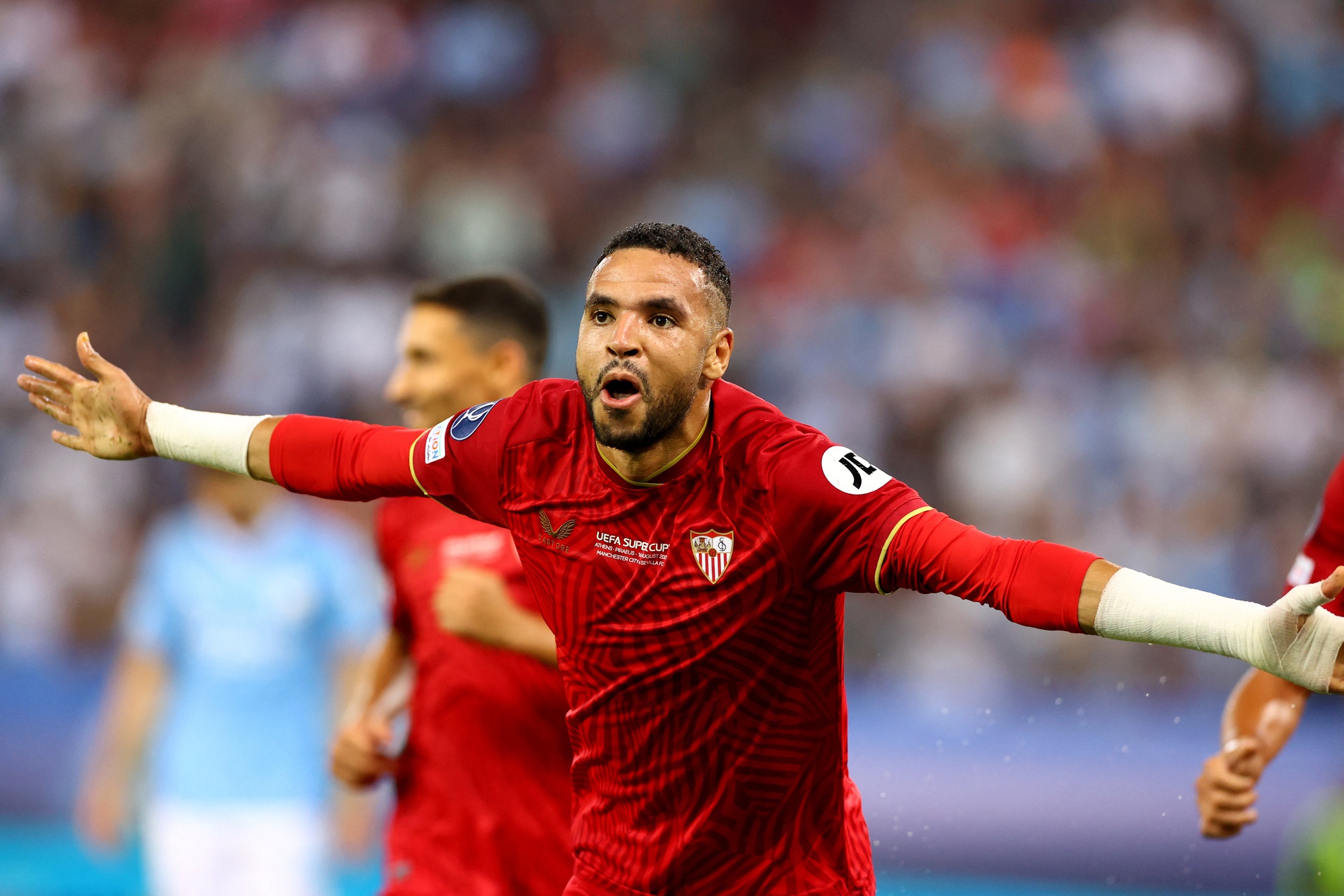 Ngược d&ograve;ng thắng tr&ecirc;n chấm lu&acirc;n lưu, Man City lần đầu đoạt Si&ecirc;u c&uacute;p ch&acirc;u &Acirc;u - Ảnh 4.