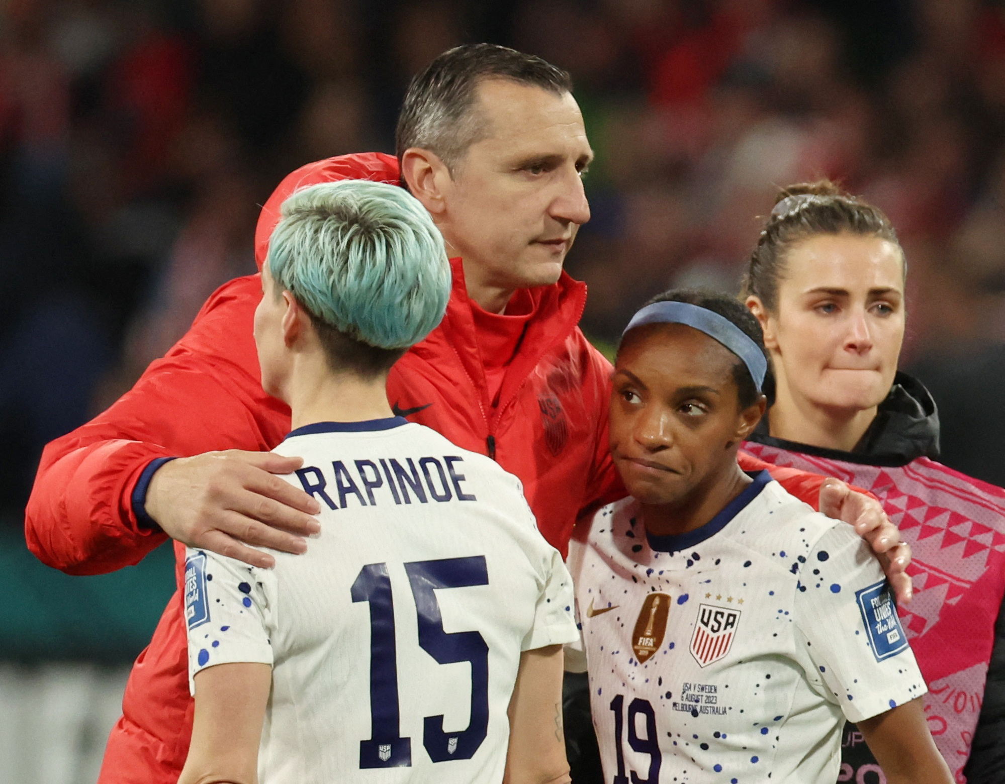 Chỉ thắng Việt Nam, HLV tuyển Mỹ từ chức sau thất bại tại vòng 1/8 World Cup