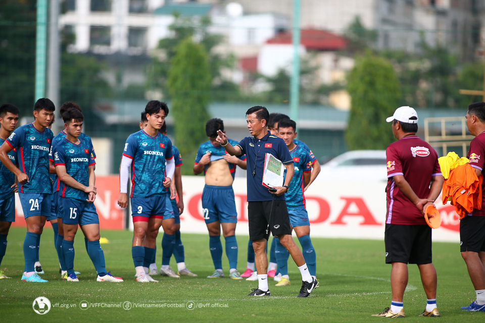 U23 Việt Nam c&oacute; th&ecirc;m lợi thế khi L&agrave;o h&ograve;a Philippines - Ảnh 2.