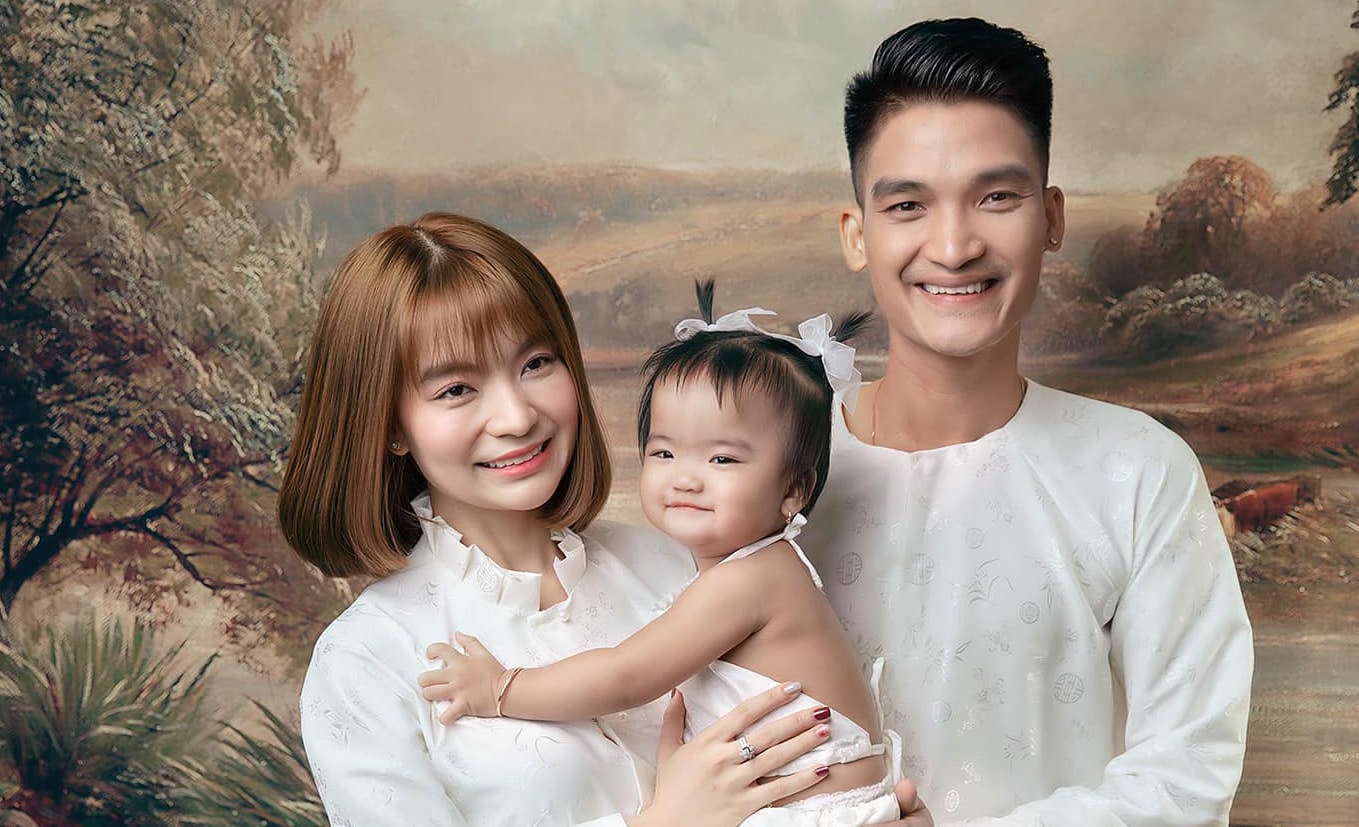 Mạc Văn Khoa lên tiếng về tin "doanh thu 2 tỉ đồng mỗi ngày"