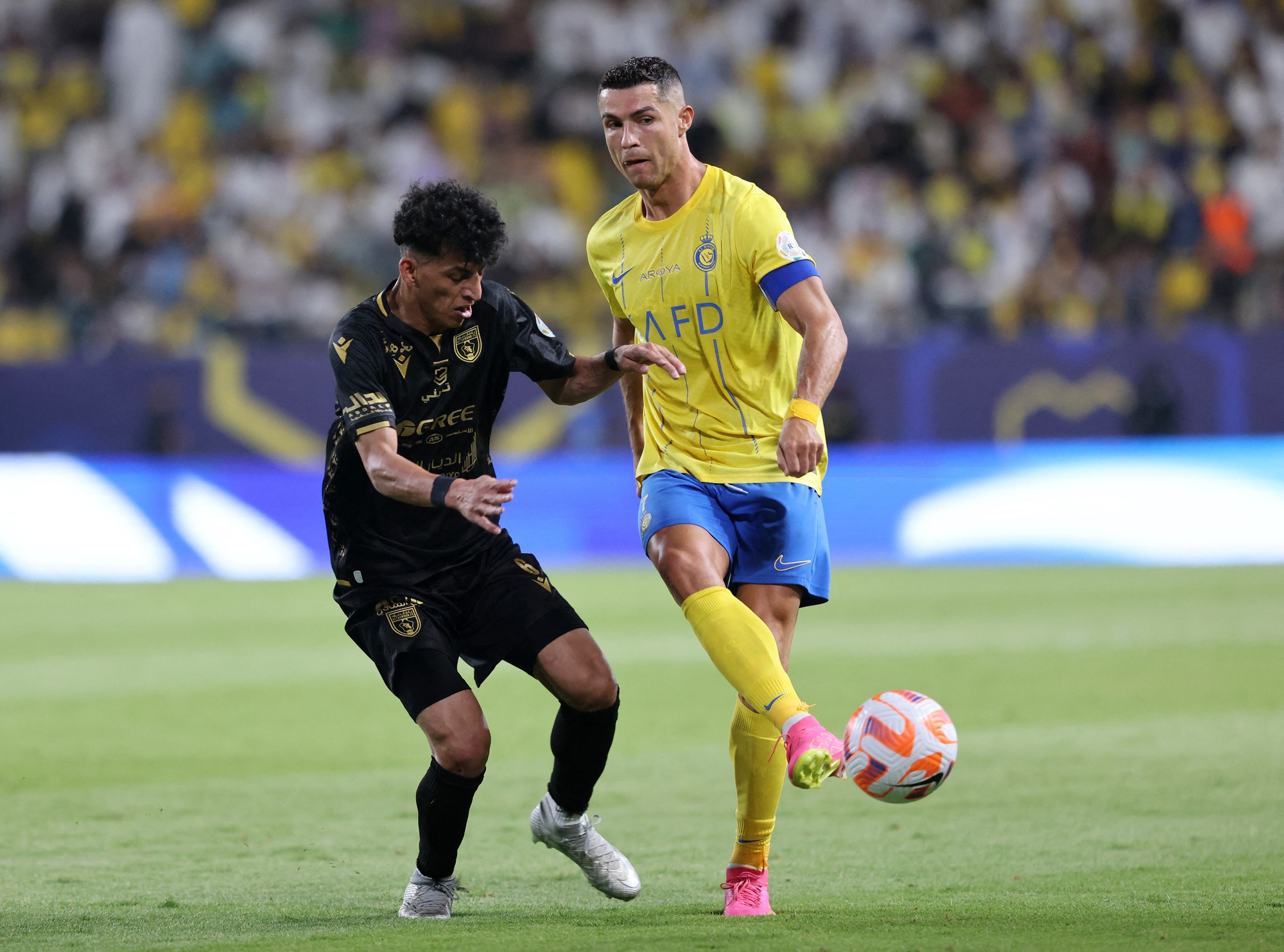 Ronaldo trở lại, Al-Nassr vẫn chệch choạc đầu m&ugrave;a giải mới - Ảnh 1.