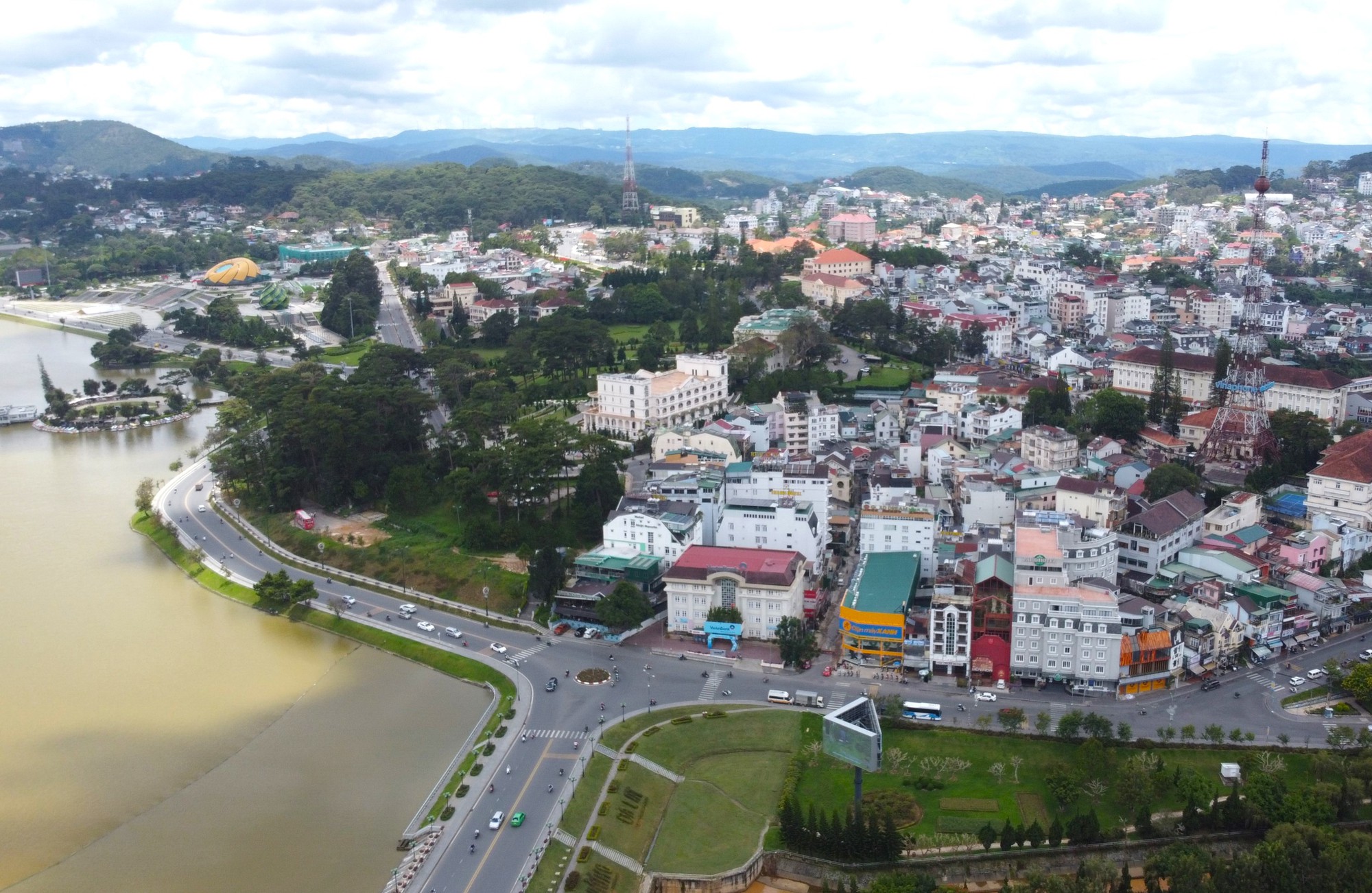 Lâm Đồng: Đấu giá 43 khu nhà đất, dự kiến thu hơn 1.300 tỉ đồng