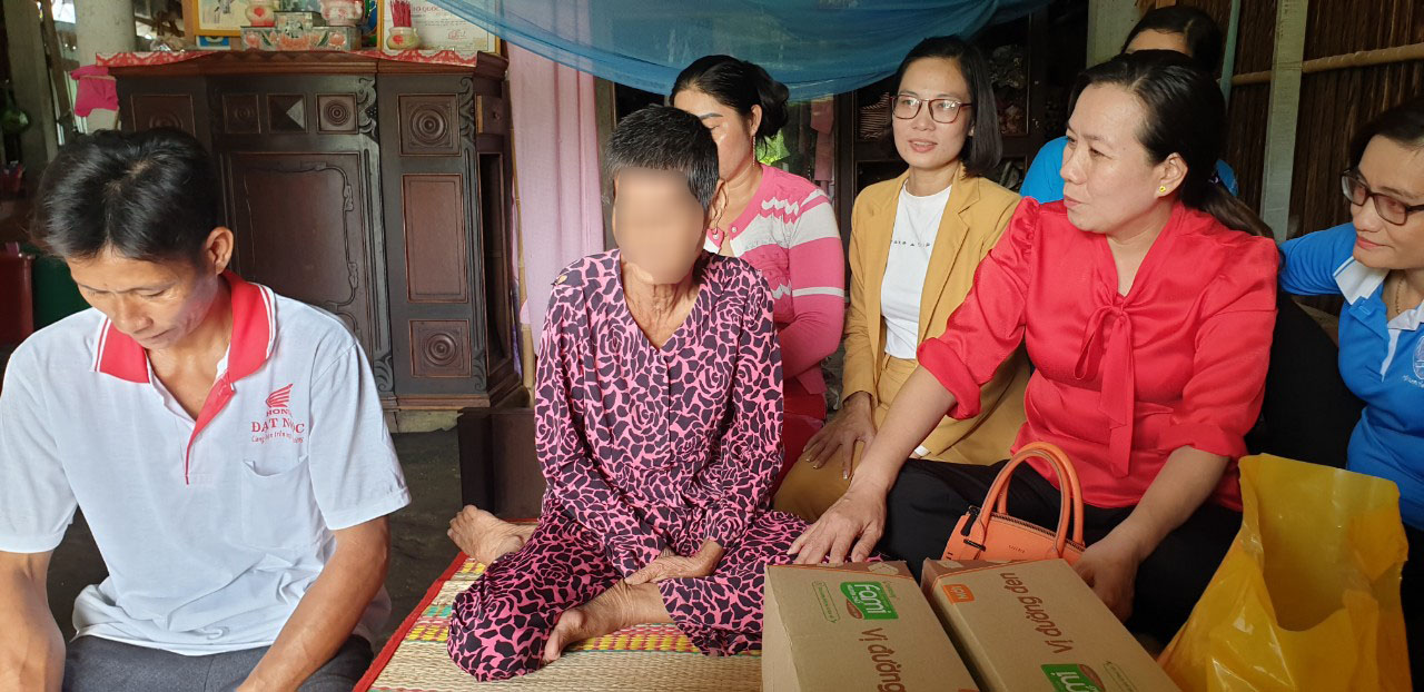 Diễn biến mới vụ mẹ chồng bị con d&acirc;u đ&aacute;nh ở C&agrave; Mau - Ảnh 2.