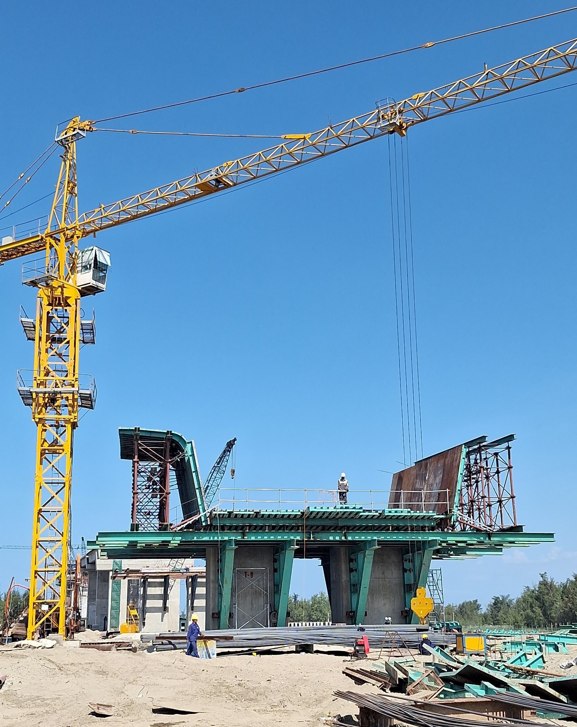 Đại dự án đường ven biển 2.400 tỉ đồng giờ ra sao? - Ảnh 8.