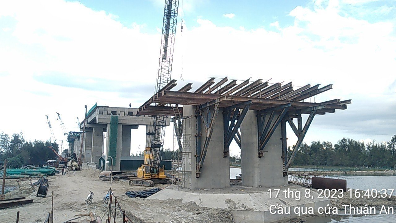 Đại dự án đường ven biển 2.400 tỉ đồng giờ ra sao? - Ảnh 13.
