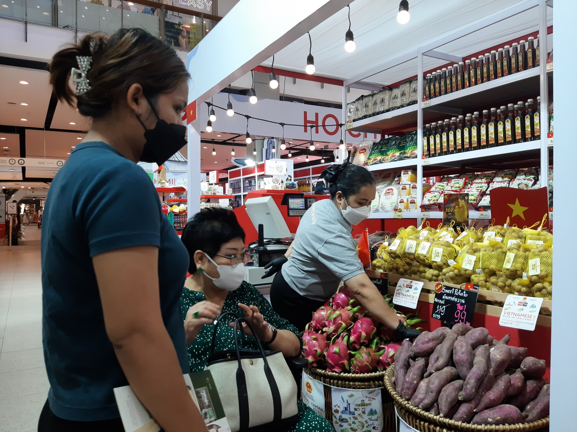 Người ti&ecirc;u d&ugrave;ng Th&aacute;i Lan m&ecirc; nh&atilde;n tươi Việt Nam d&ugrave; gi&aacute; kh&ocirc;ng hề rẻ - Ảnh 5.