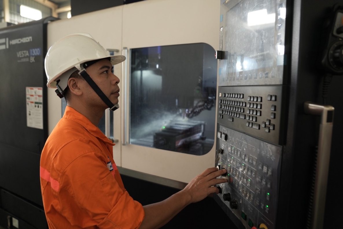 EPS sẵn sàng nguồn lực cho cao điểm sửa chữa năm 2023 - Ảnh 3.