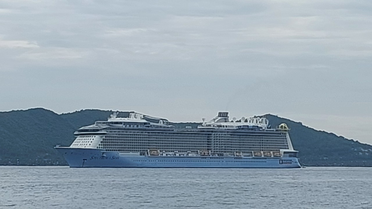 Du thuyền Spectrum of the Seas lớn nhất Châu Á đến Nha Trang