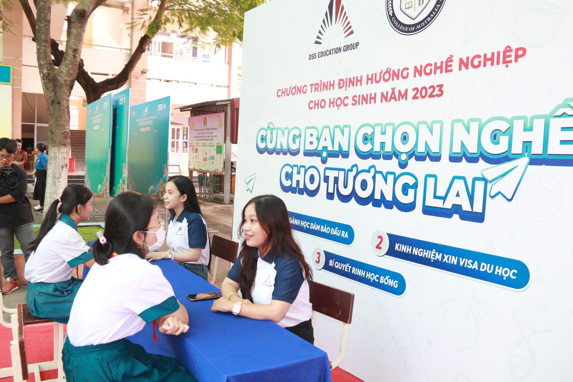 Định hướng nghề nghiệp cho học sinh lớp 8, 9