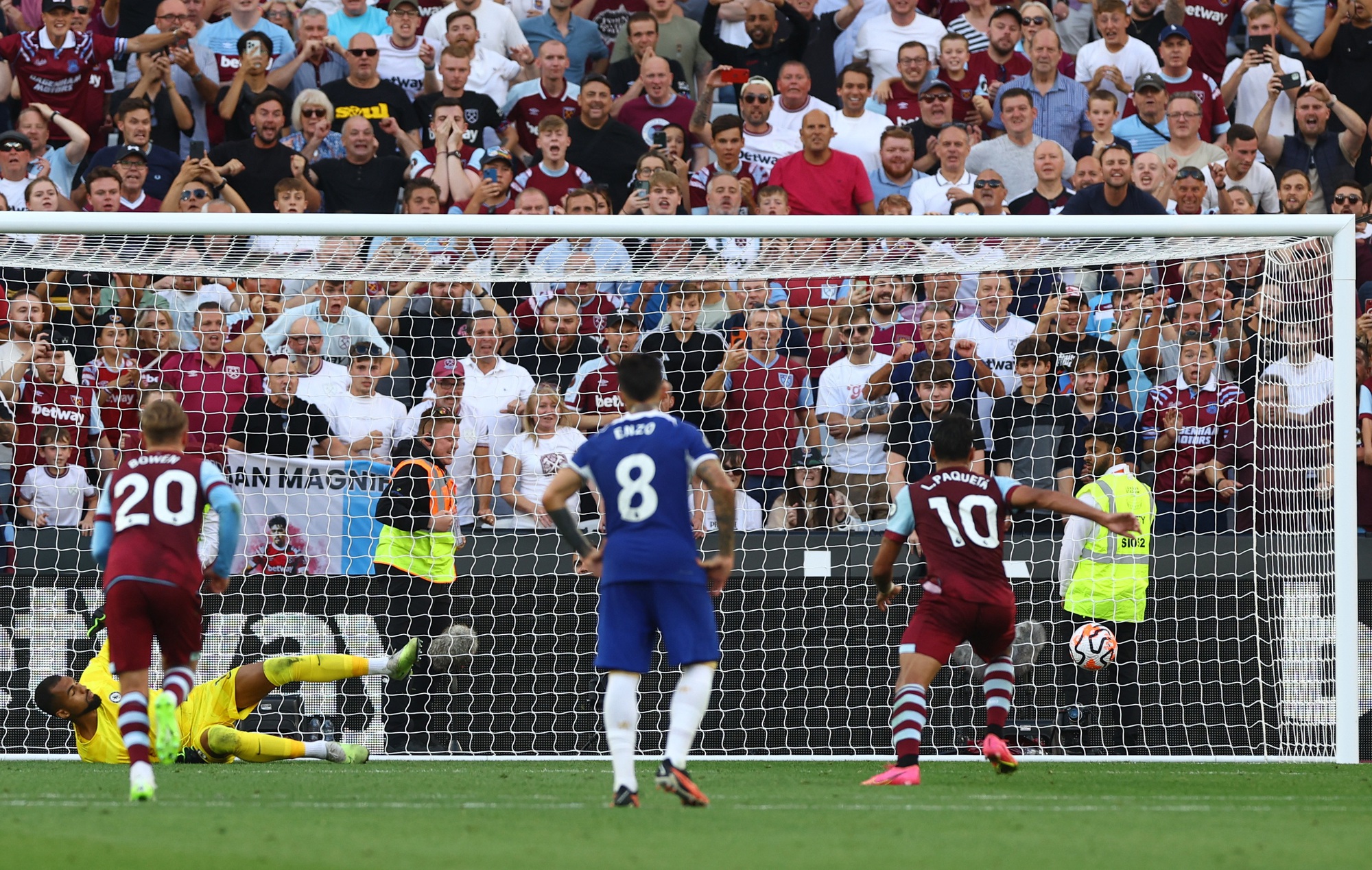 Chelsea thua sốc West Ham, 2 bom tấn 100 triệu bảng gặp thảm họa - Ảnh 8.