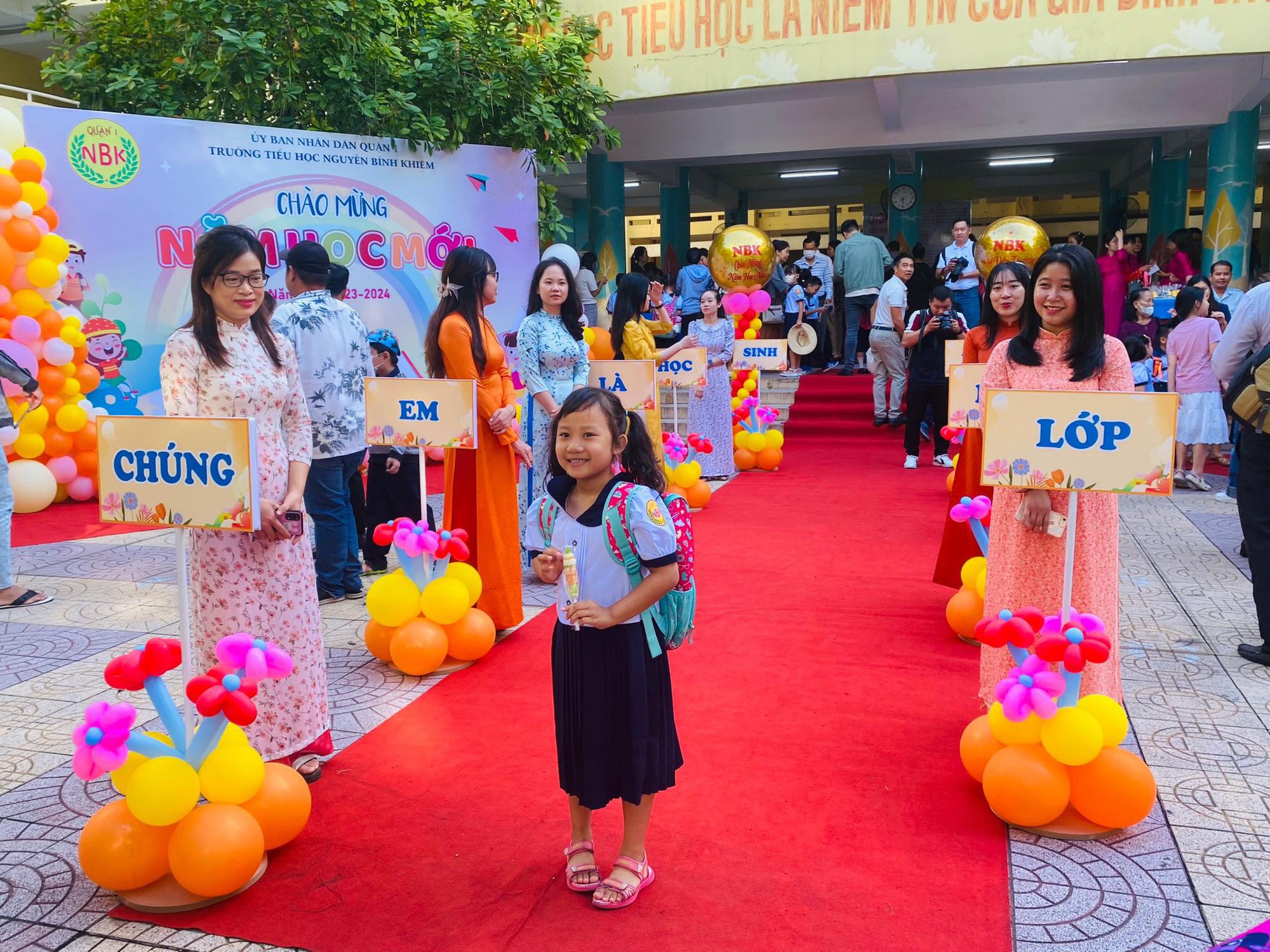 Nâng cao chất lượng giảng dạy ngoại ngữ, tin học