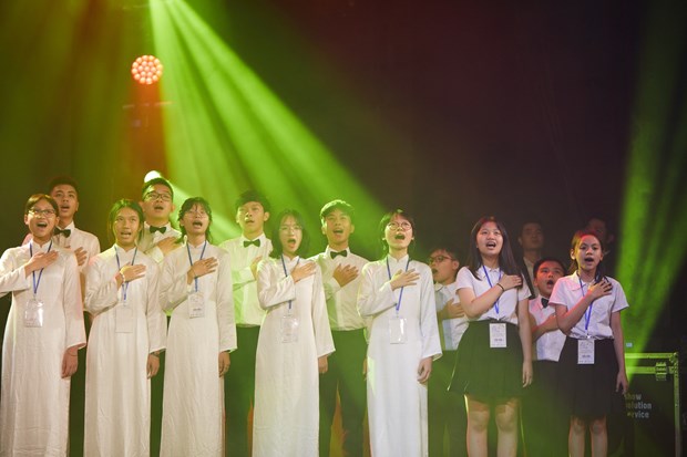 Chủ tịch nước dự Chương tr&igrave;nh nghệ thuật kỷ niệm 100 năm ng&agrave;y sinh nhạc sĩ Văn Cao - Ảnh 5.