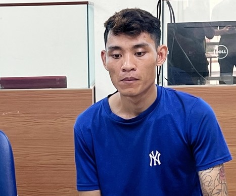 Vụ tài xế taxi bị cứa cổ: Nghi phạm xăm trổ bị bắt sau 7 giờ bỏ trốn