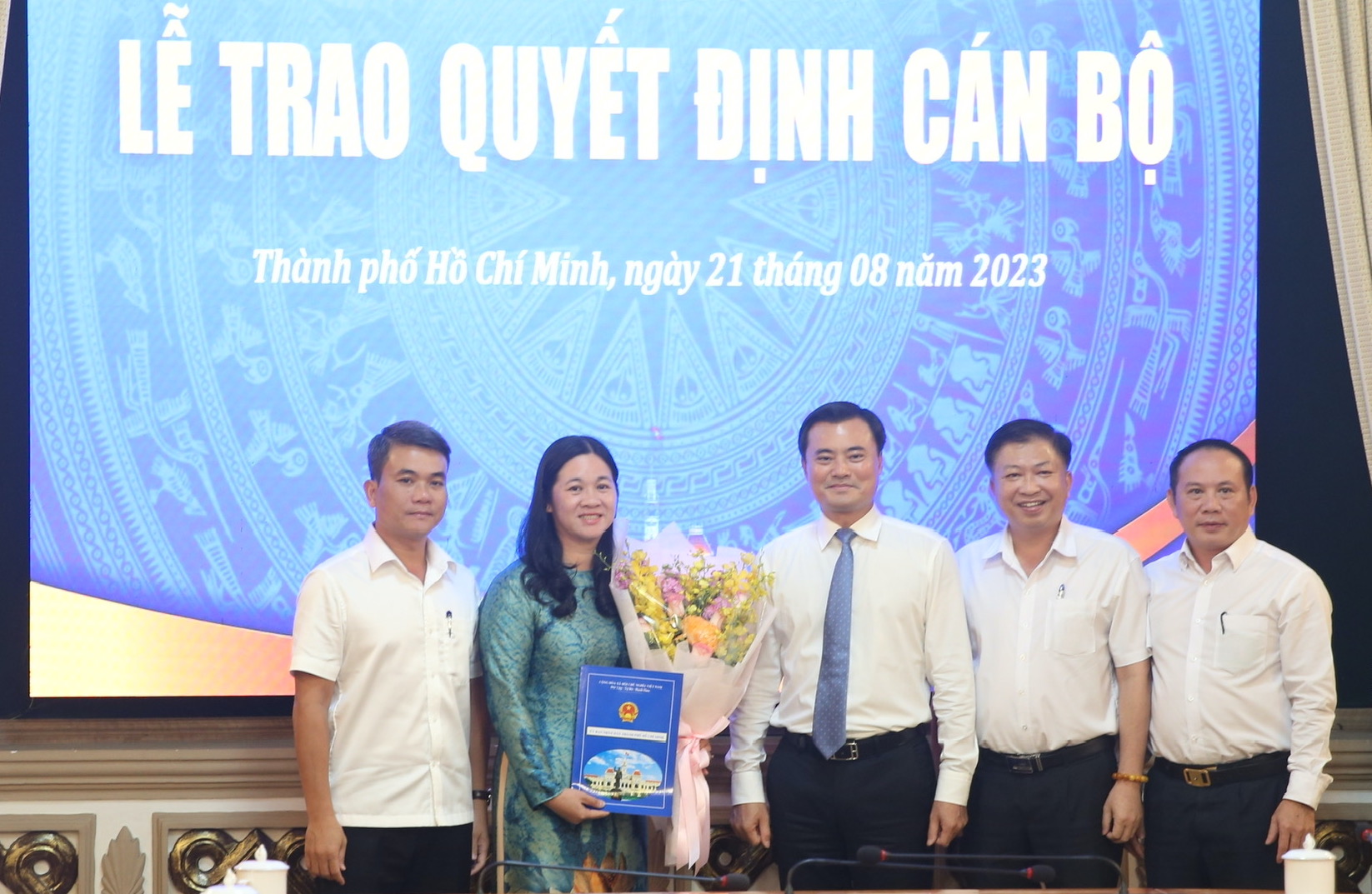 TP HCM: Bình Chánh và Hóc Môn có thêm Phó Chủ tịch UBND