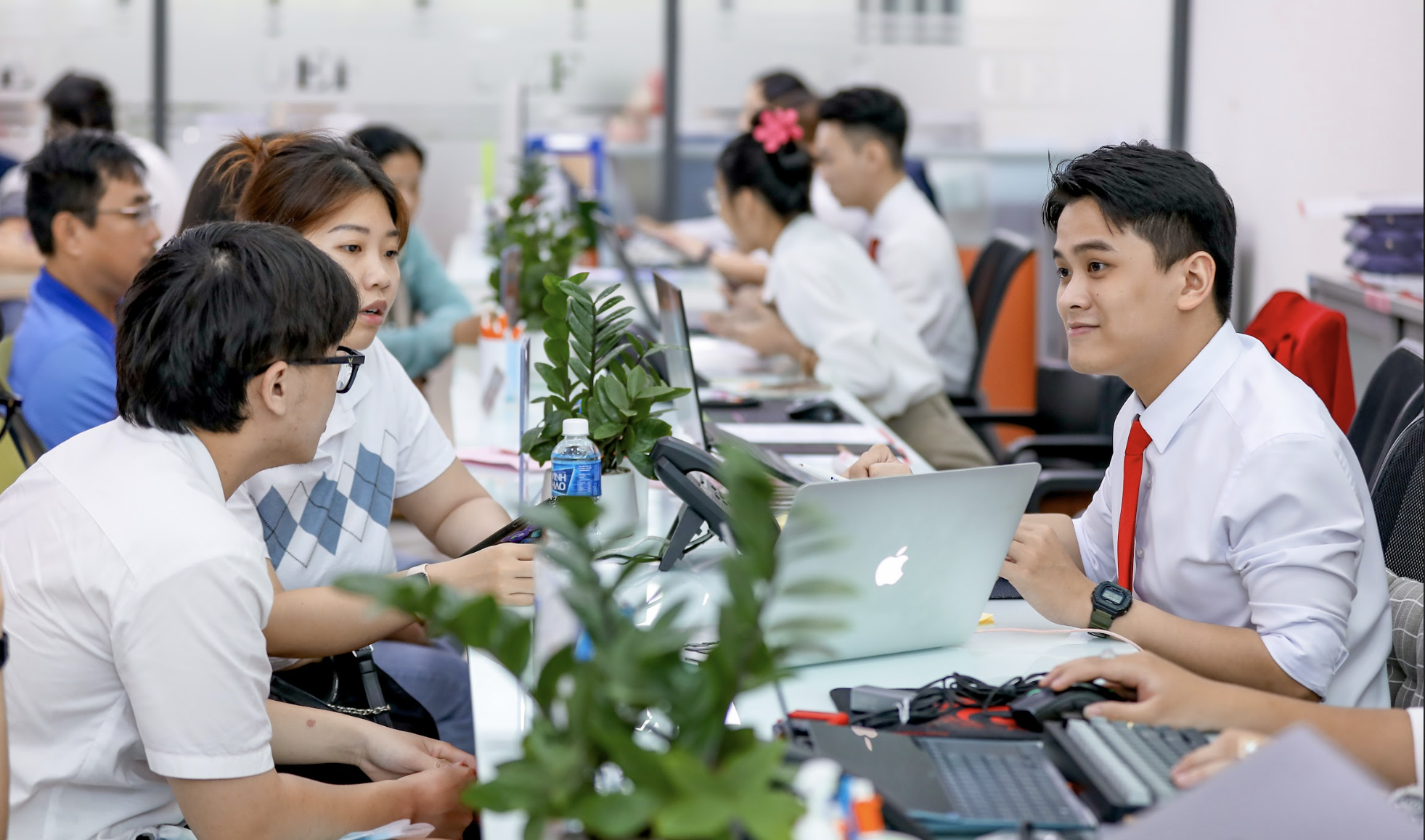 HUTECH, UEF công bố điểm chuẩn, xét tuyển bổ sung