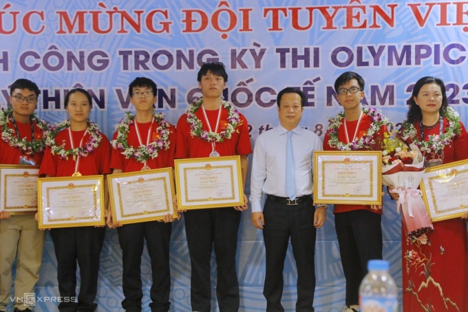 Học sinh Hà Nội giành 4 huy chương tại Olympic thiên văn