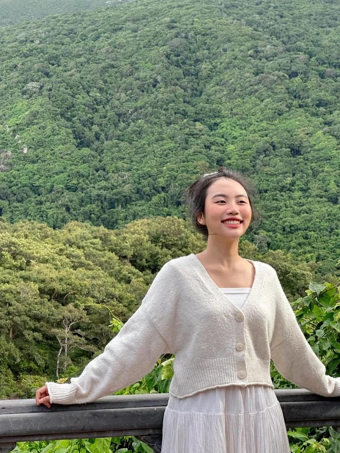 Phương Mỹ Chi xin cư d&acirc;n mạng ngừng ph&aacute;n x&eacute;t ngoại h&igrave;nh   - Ảnh 4.