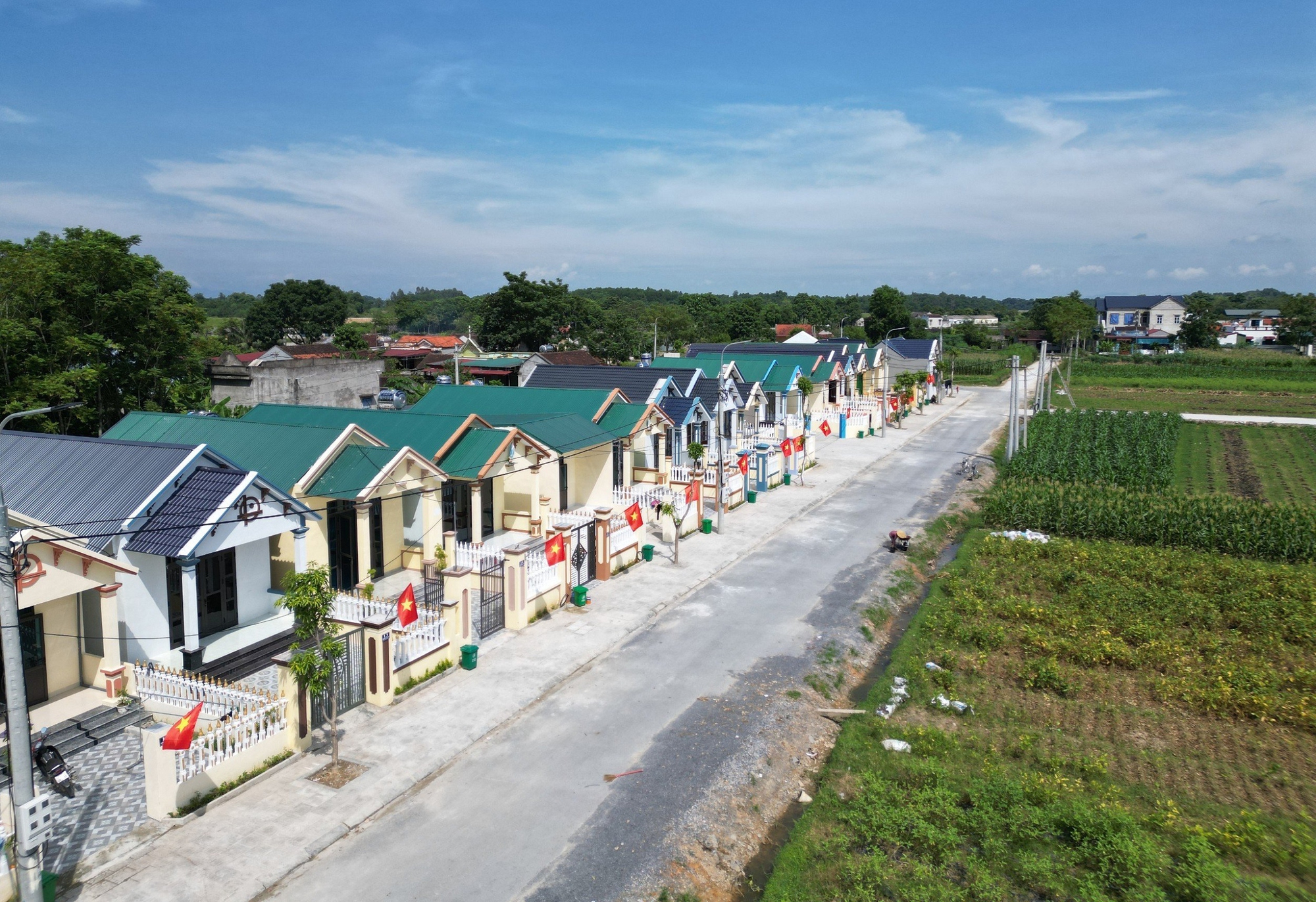 Dân vạn chài hết kiếp lênh đênh