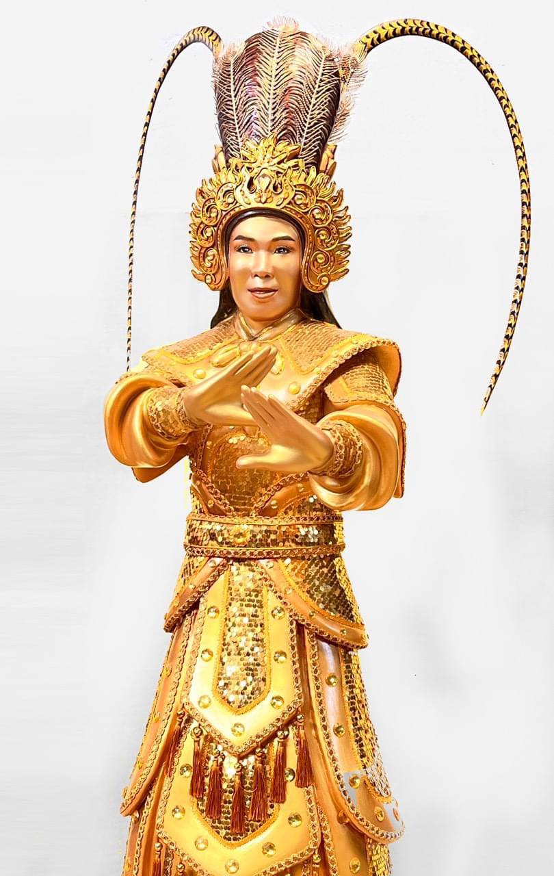 T&aacute;c giả bức tượng 3D của nghệ sĩ Vũ Linh n&oacute;i g&igrave; khi bị đồn l&agrave;m bằng s&aacute;p - Ảnh 2.