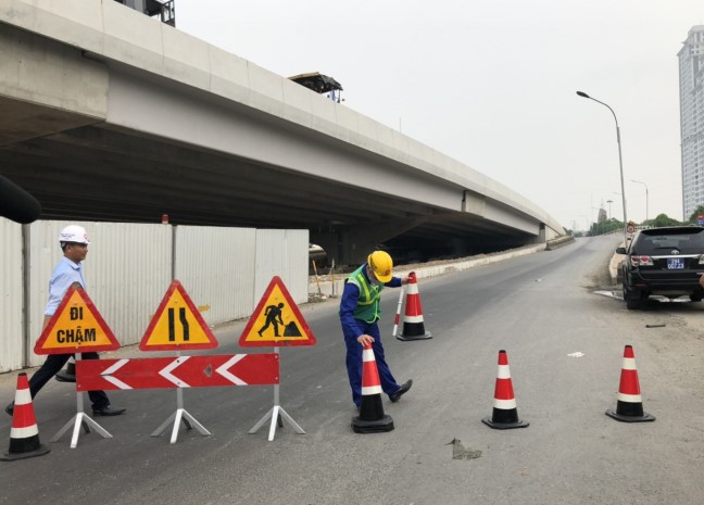 Cấm ôtô qua cầu Thăng Long trong 3 đêm