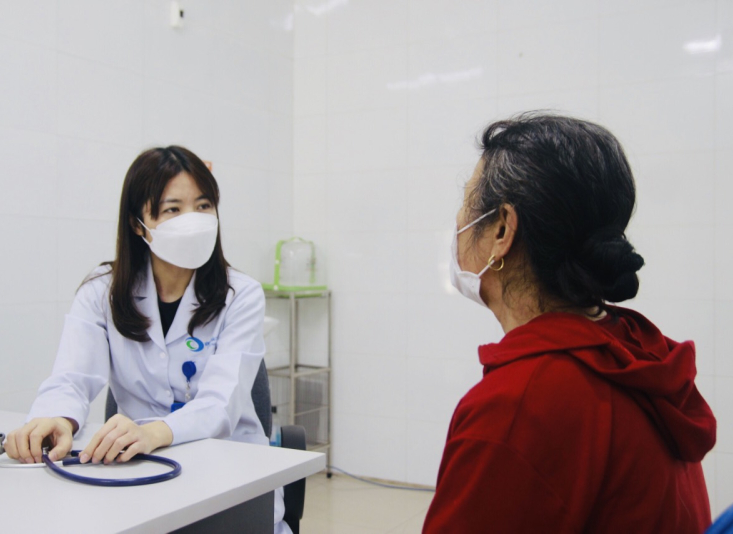 Dịch COVID-19 hôm nay: Ca nhiễm giảm mạnh