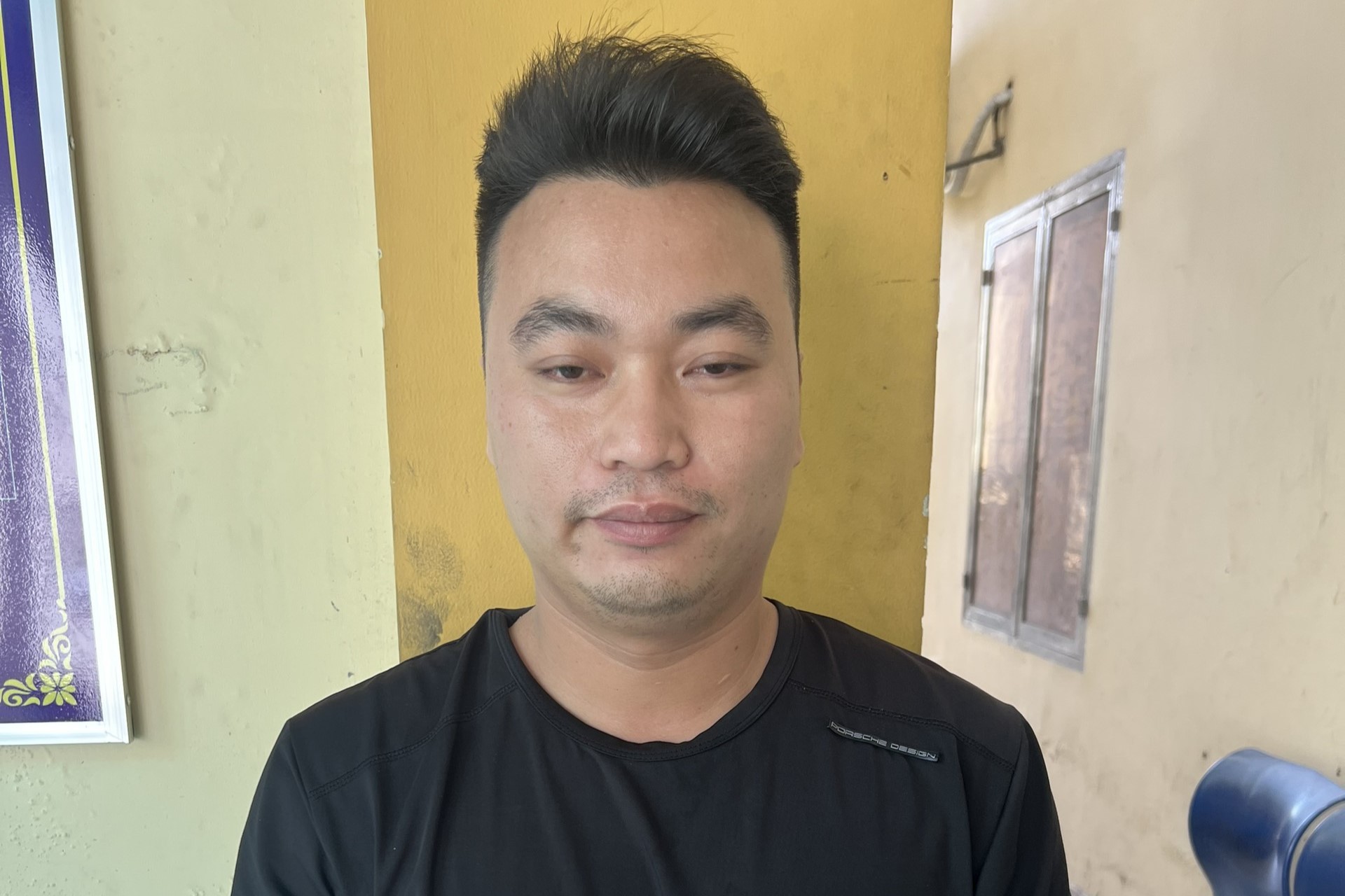 Bắt giữ đối tượng truy nã Đinh Quốc Huy