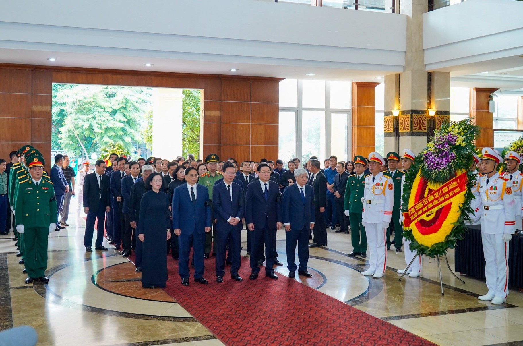 Lãnh đạo Đảng, Nhà nước viếng Phó Thủ tướng Lê Văn Thành