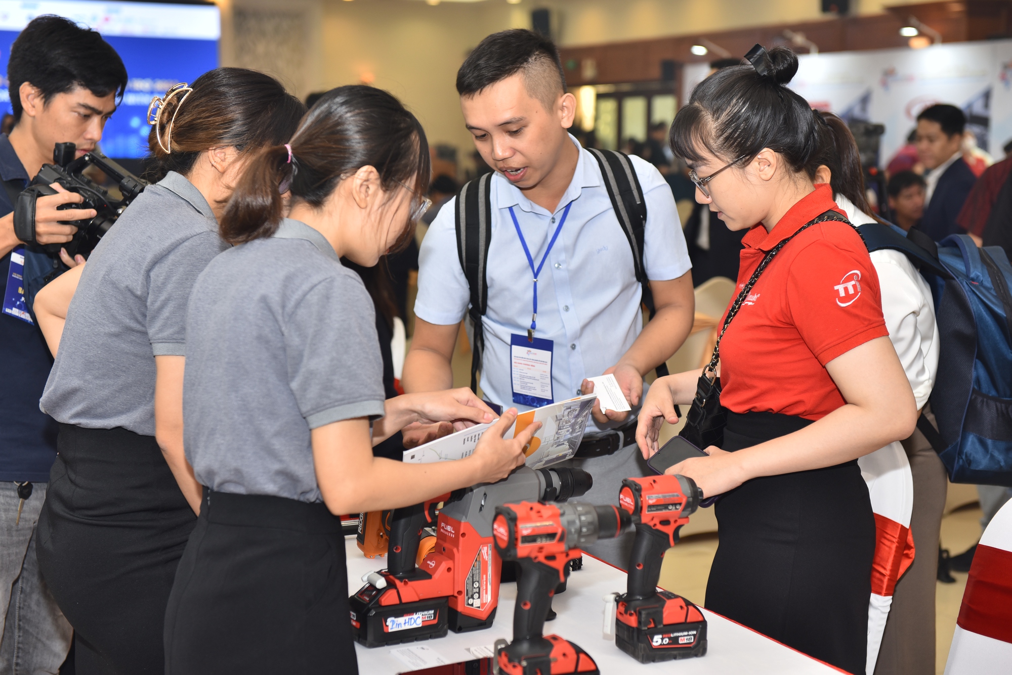 Hàng chục tập đoàn Mỹ, Nhật, Hàn tìm nhà cung cấp linh kiện tại TP HCM