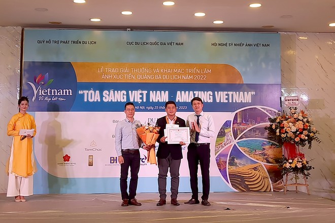 Đ&ecirc;m S&agrave;i G&ograve;n đoạt giải nhất cuộc thi ảnh x&uacute;c tiến, quảng b&aacute; du lịch Việt Nam - Ảnh 2.