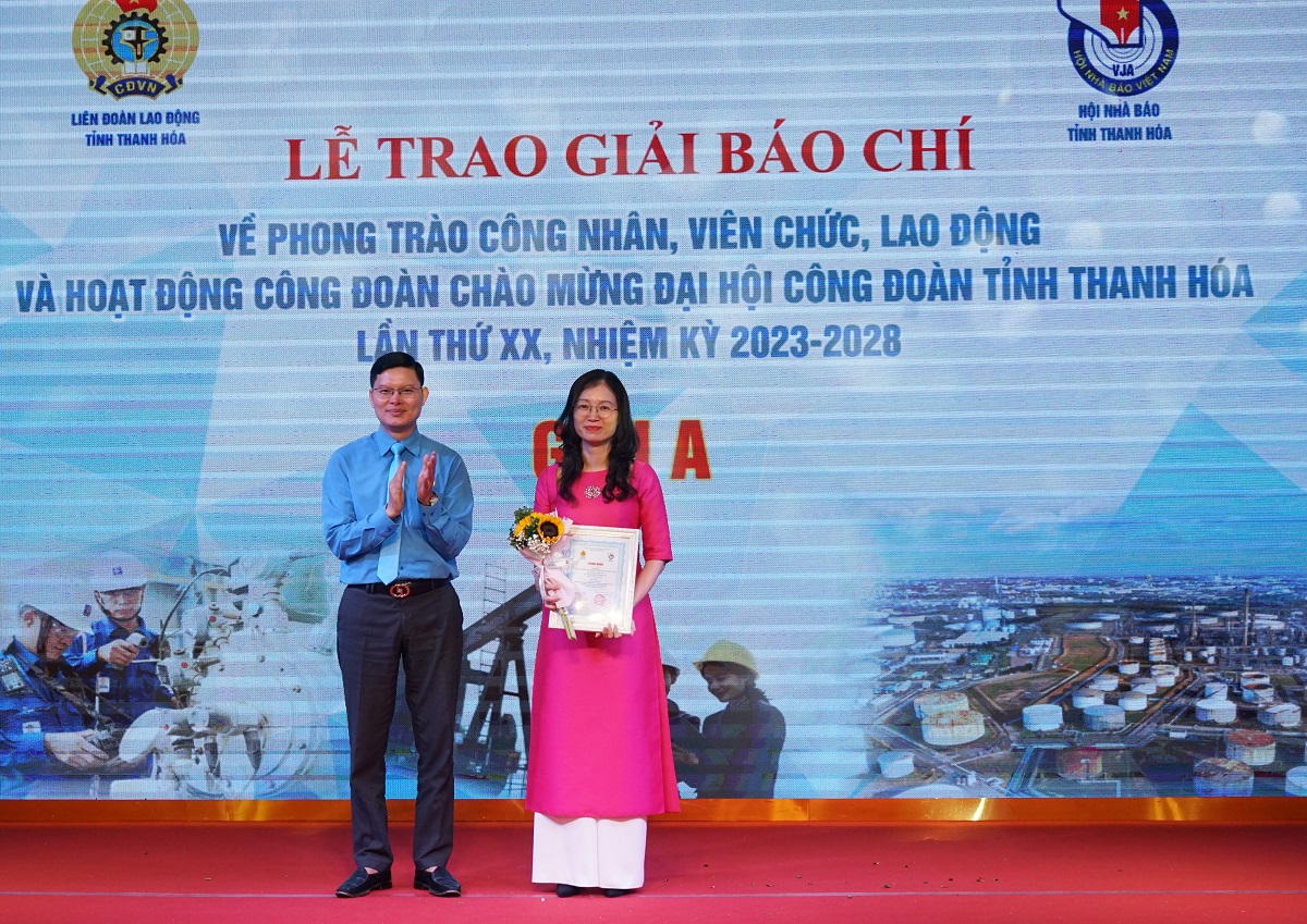 Phóng viên Báo Người Lao Động đạt C báo chí viết về công đoàn Thanh Hóa - Ảnh 3.