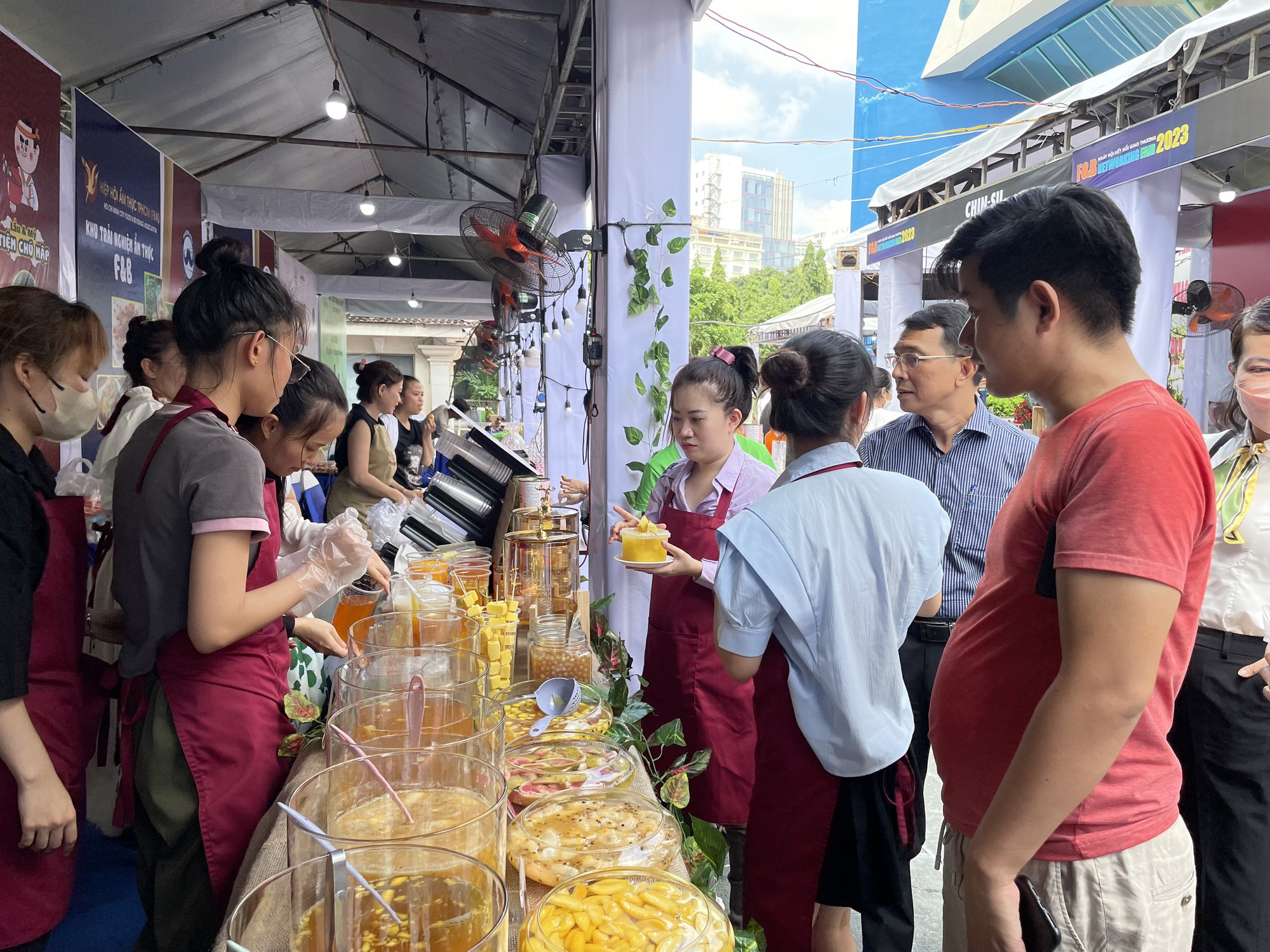 3 ng&agrave;y thưởng thức m&oacute;n ngon tại quận 1, TP HCM - Ảnh 4.