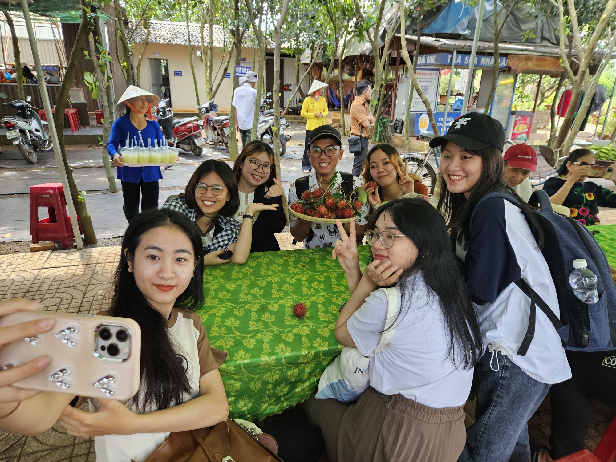 C&oacute; một &ldquo;thủ phủ&rdquo; tr&aacute;i c&acirc;y kh&aacute;ch du lịch &iacute;t biết ở Đồng Nai - Ảnh 7.