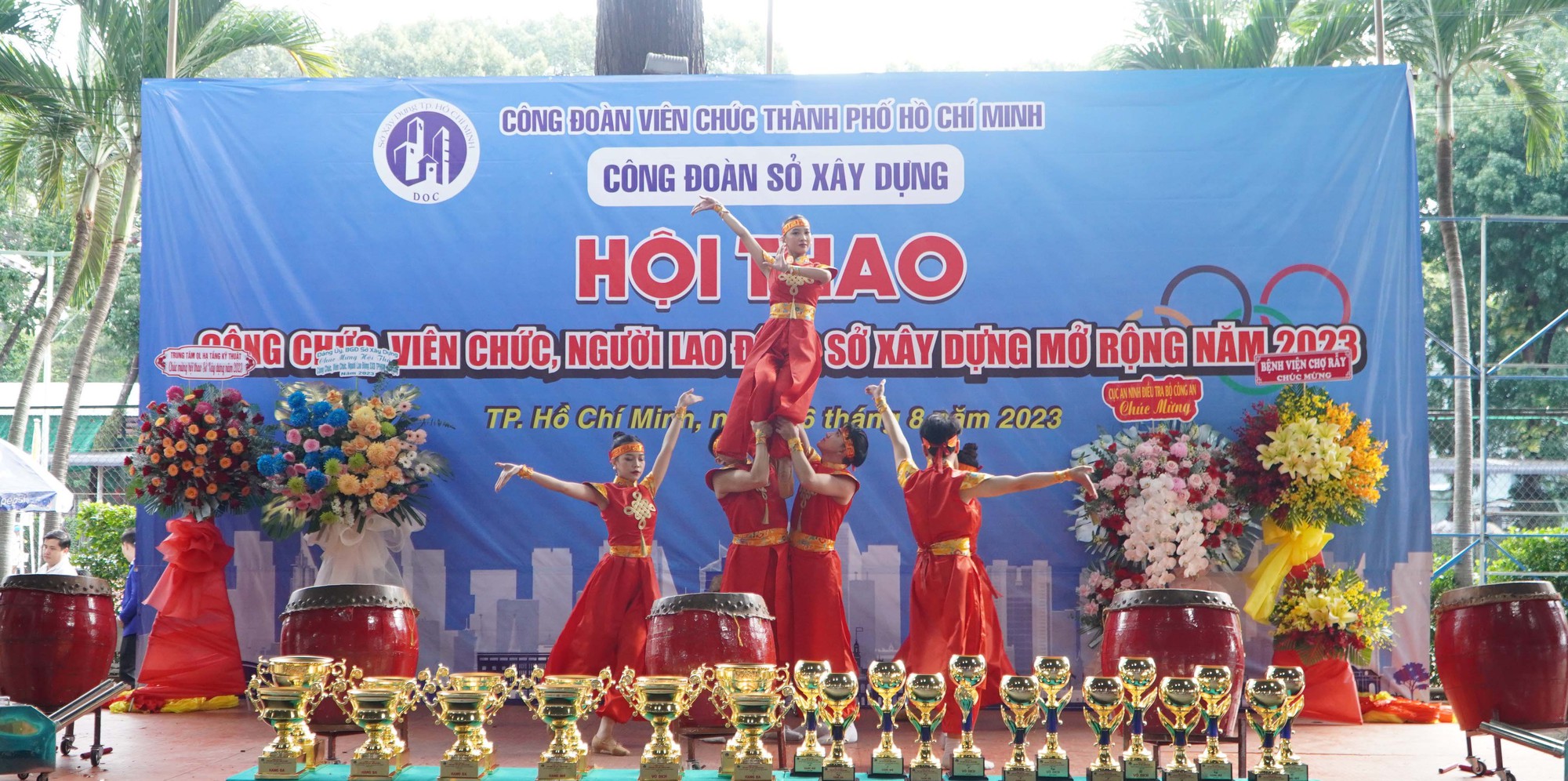 Tưng bừng hội thao Sở X&acirc;y dựng TP HCM  - Ảnh 1.