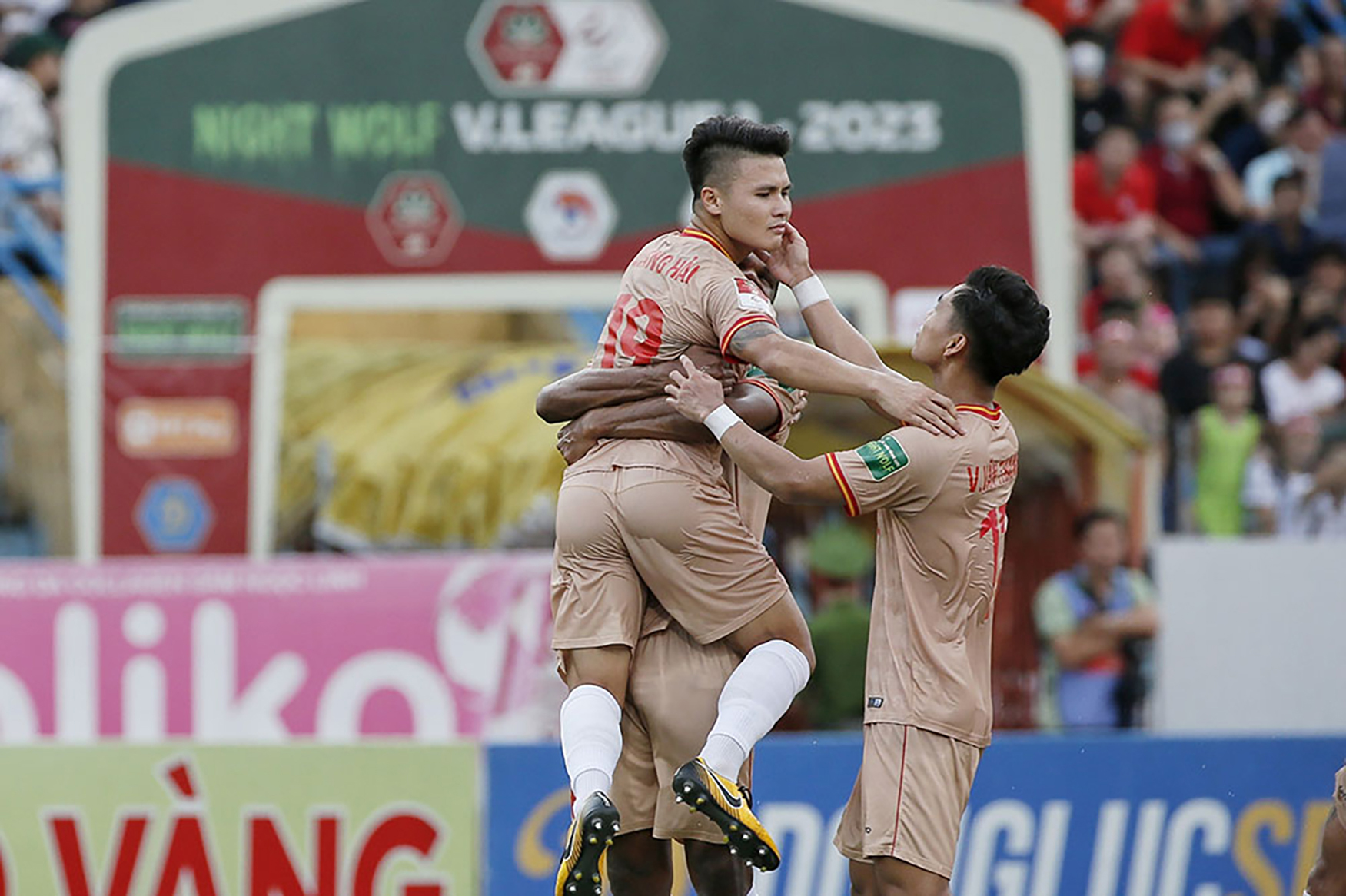 Tranh ngôi vương V-League 2023