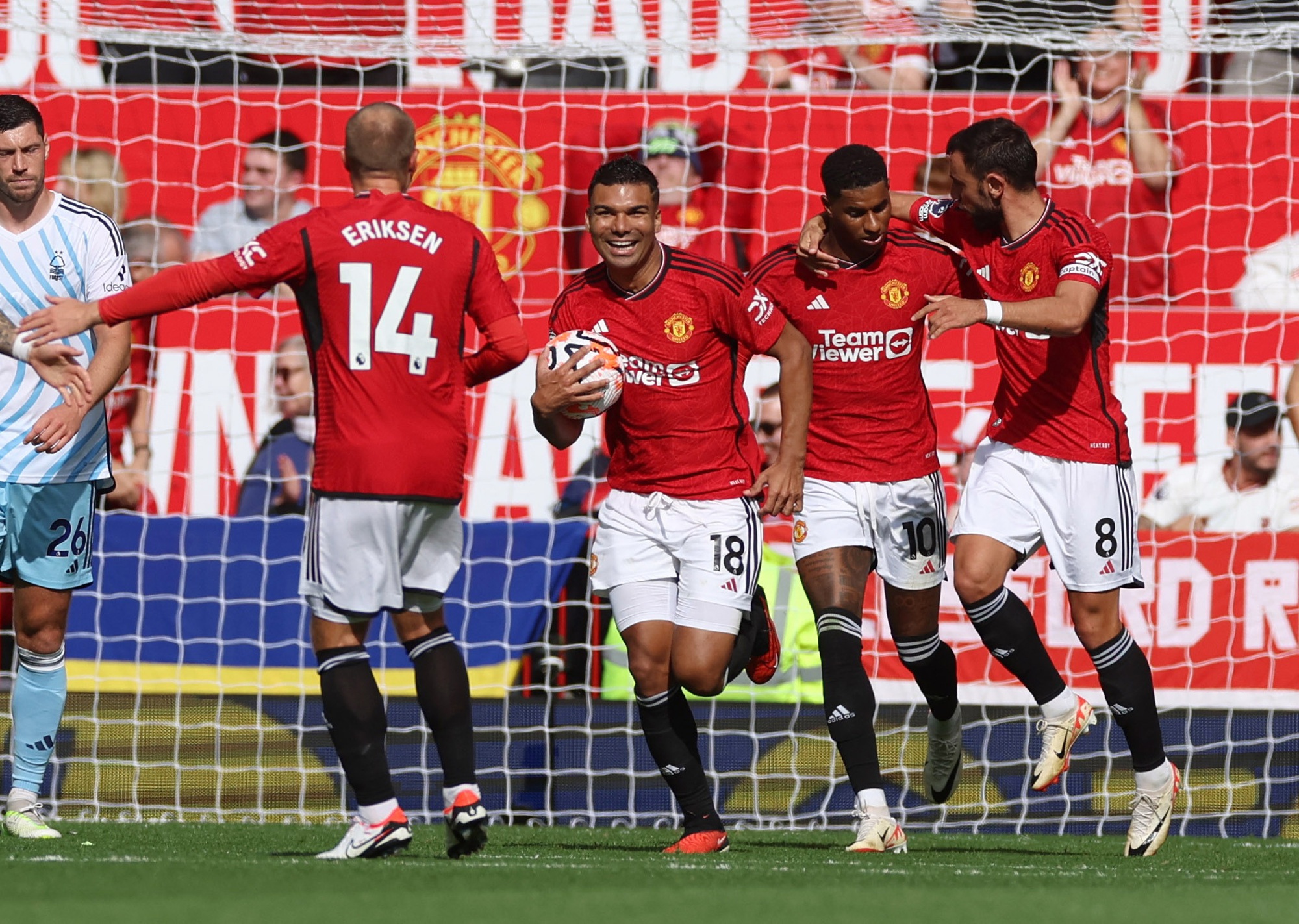 Nhận định "Super Sunday": Man United khó lấy điểm ở Emirates