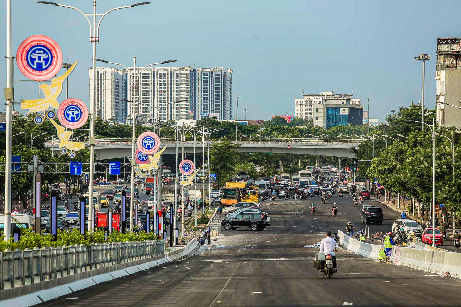 Cầu Vĩnh Tuy giai đoạn 2 trước ngày thông xe - Ảnh 11.