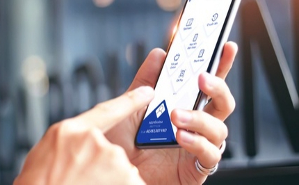 Kh&aacute;ch h&agrave;ng &ldquo;t&aacute; hoả&rdquo; v&igrave; ph&iacute; SMS Banking tăng vọt- Ảnh 2.