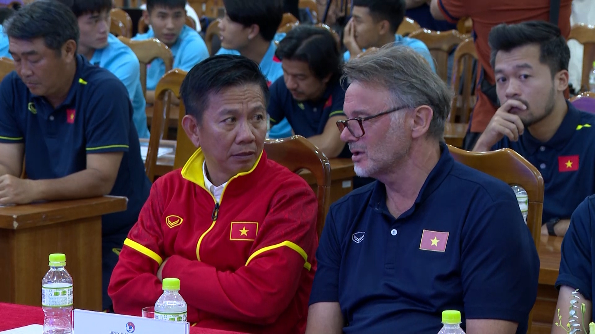 10 nhà vô địch U23 Đông Nam Á được gọi vào dự tuyển đá vòng loại U23 châu Á - Ảnh 3.