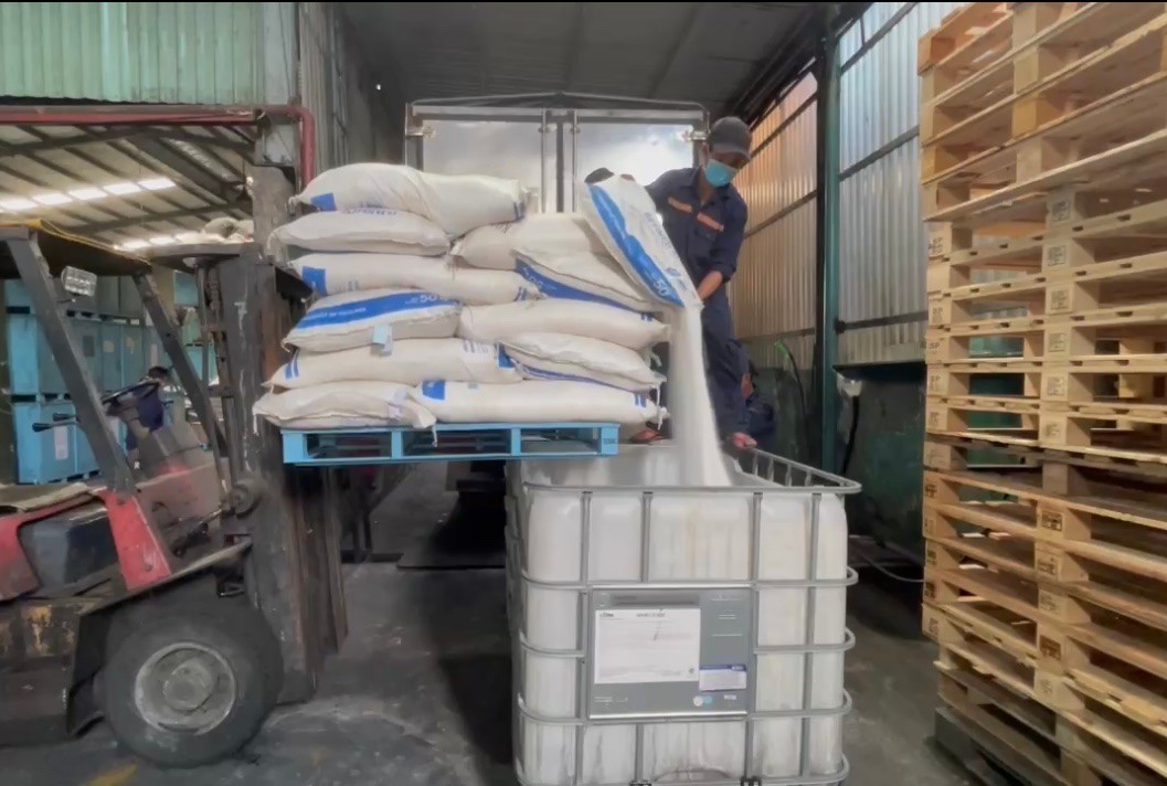 TP HCM tiêu hủy 30.000 sản phẩm nhập lậu, hàng giả